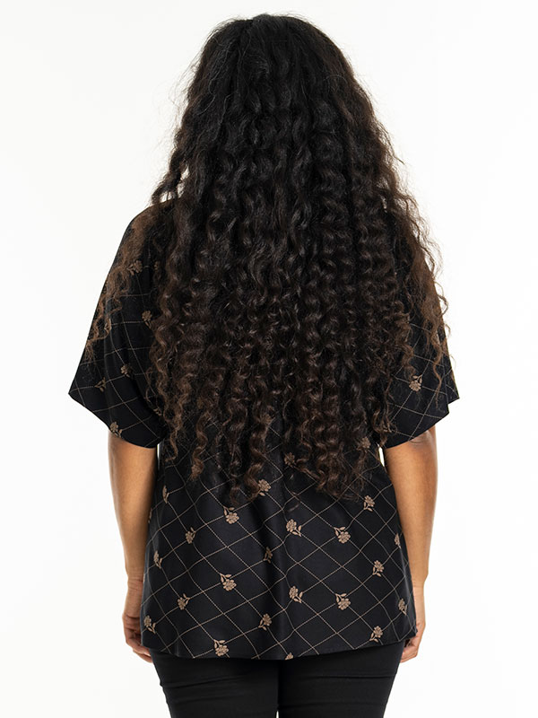 LENI - Plus Size Blus fra Studio