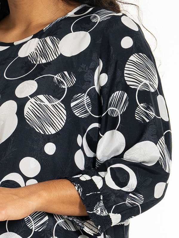 THERESA - Plus Size Blus fra Studio