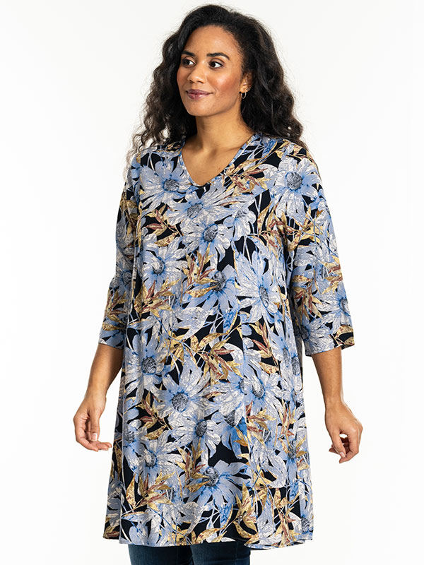 BIRGITTE - Plus Size Klänning fra Studio