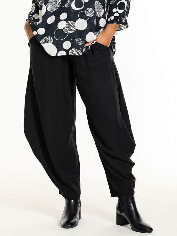 GRETA - Plus Size Byxor fra Studio