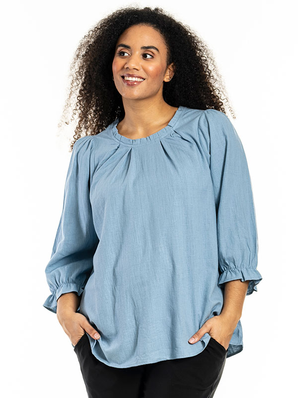HELMA - Plus Size Blus fra Studio