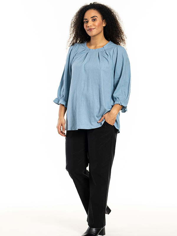 HELMA - Plus Size Blus fra Studio