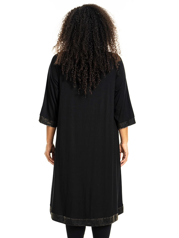 EVELYN - Plus Size Klänning fra Studio