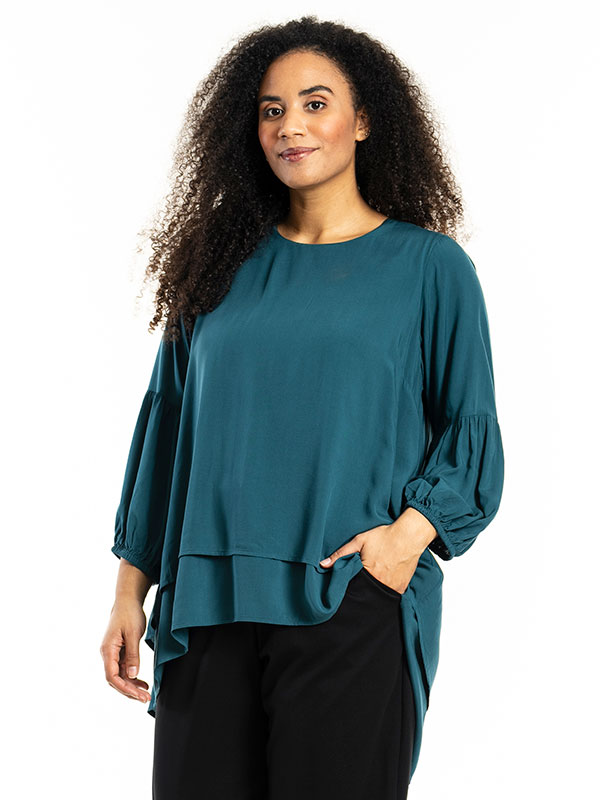 KADJA - Plus Size Blus fra Studio