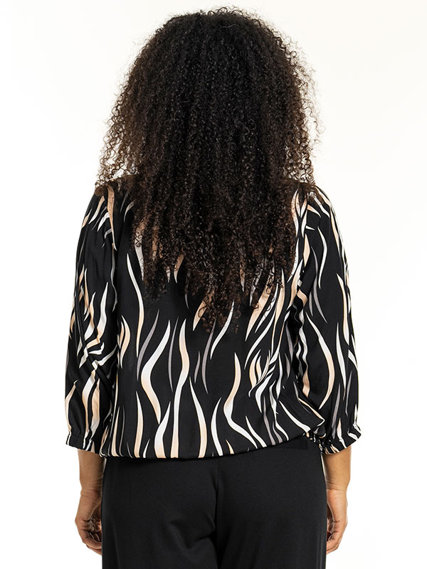 PAMELA - Plus Size Blus fra Studio