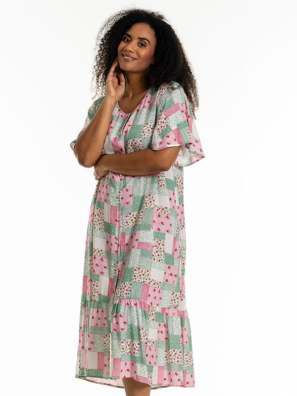 NADINE - Plus Size Klänning fra Studio