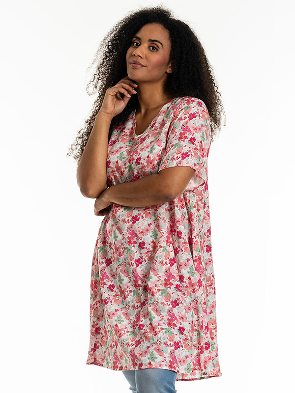 BIRGITTE - Plus Size Klänning fra Studio