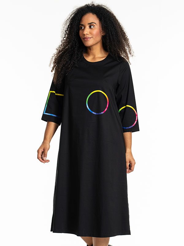 JASMINA - Plus Size Klänning fra Studio