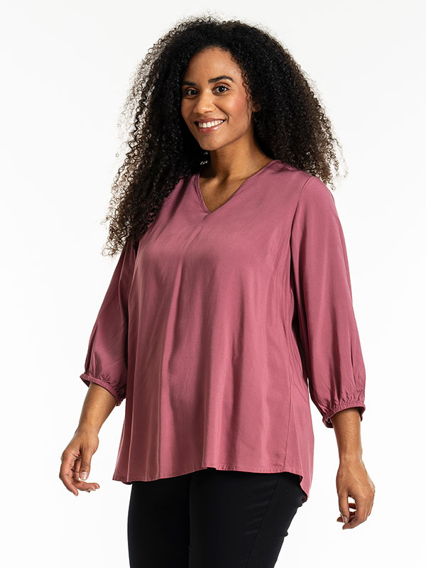EMMY - Plus Size Blus fra Studio