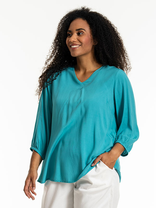 EMMY - Plus Size Blus fra Studio