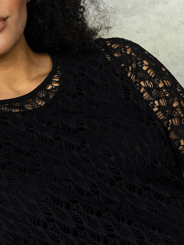 PERNILLE - Plus Size Klänning fra Studio
