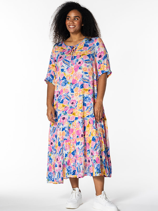 KAREN-LISE - Plus Size Klänning fra Studio