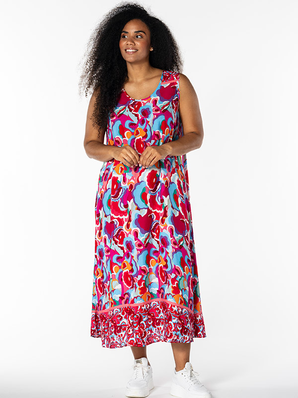 IDUN - Plus Size Klänning fra Studio