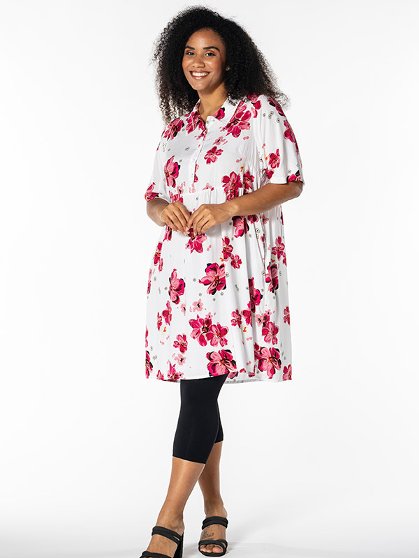 LISE - Plus Size Klänning fra Studio