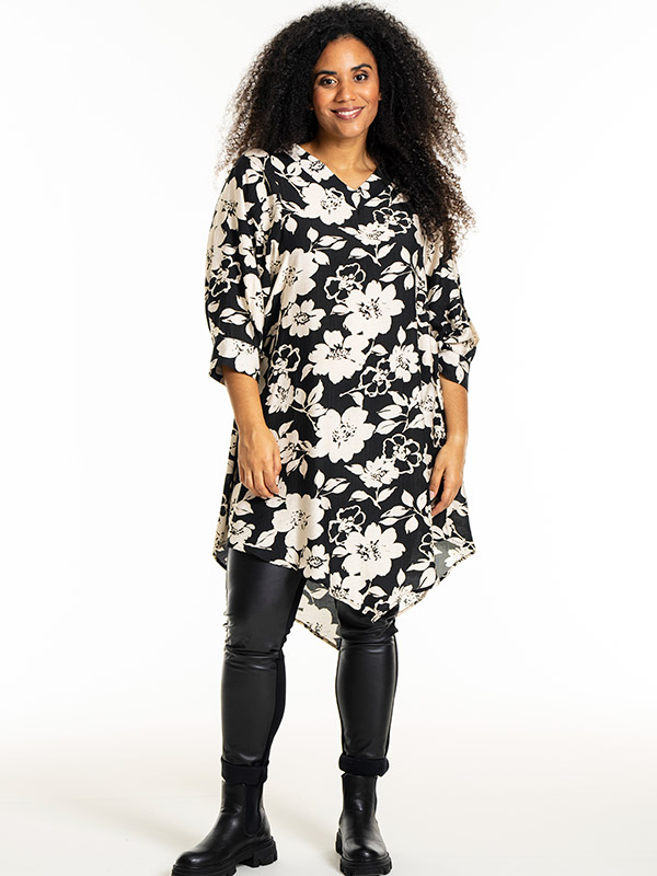 JULINE - Plus Size Tunika fra Studio