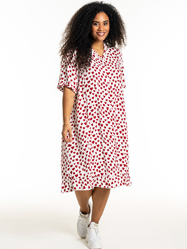 SALLY - Plus Size Klänning fra Studio