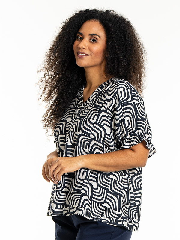 DASIE - Plus Size Blus fra Studio