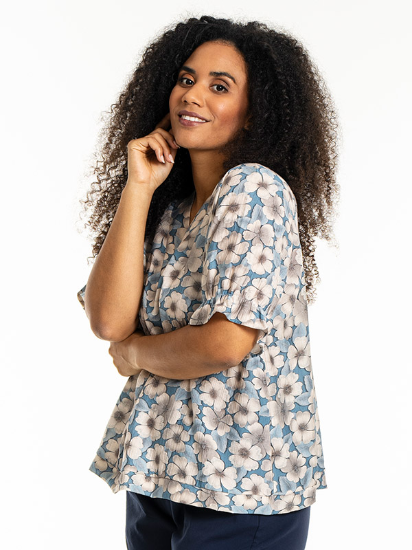 DASIE - Plus Size Blus fra Studio
