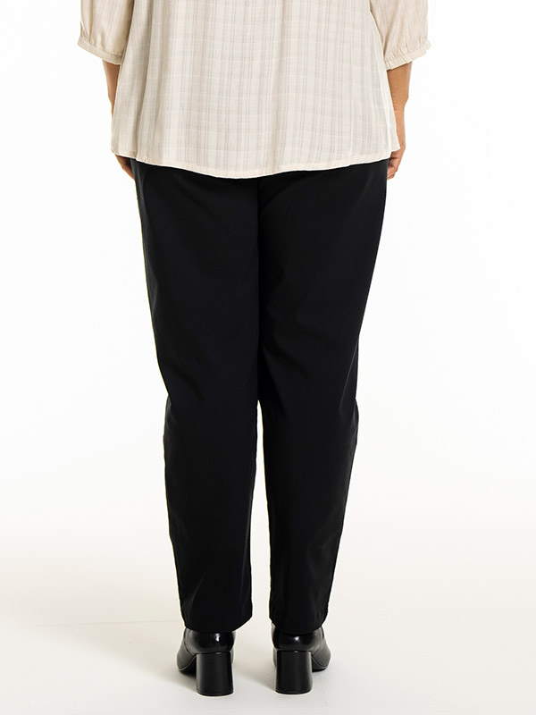 LINNEA - Plus Size Byxor fra Studio