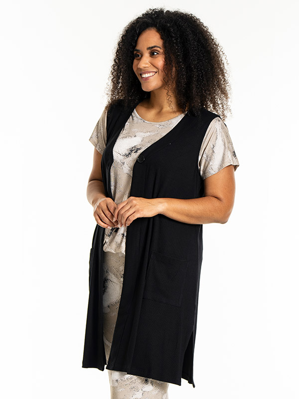 FRESIA - Plus Size Väst fra Studio