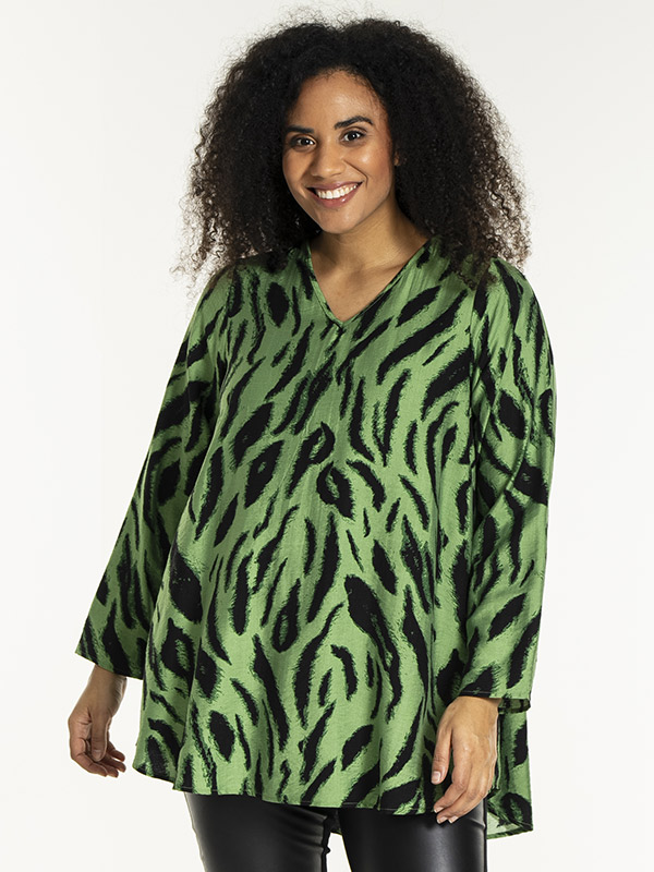 BERIT - Plus Size Blus fra Studio