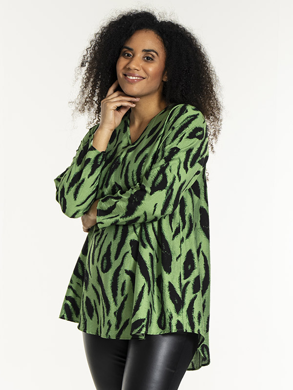 BERIT - Plus Size Blus fra Studio