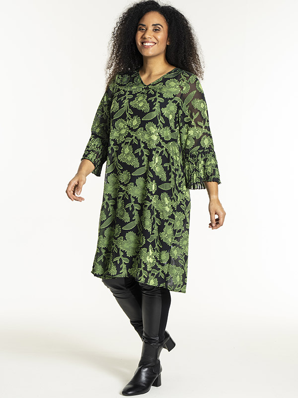 NATHALIE - Plus Size Klänning fra Studio