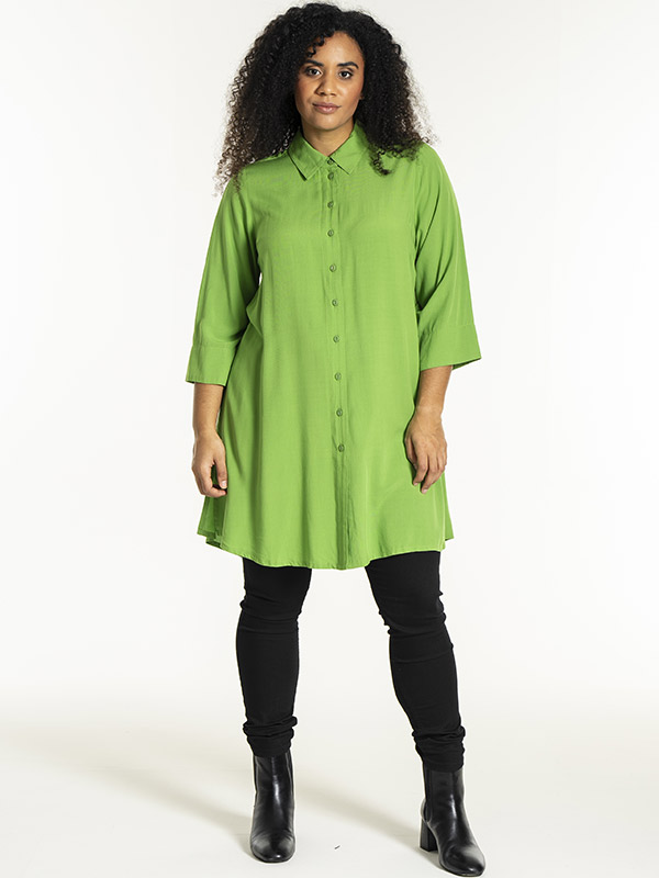 EMILIE - Plus Size Skjorta fra Studio