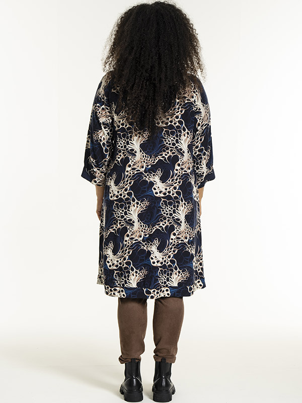 LONETTA - Plus Size Klänning fra Studio
