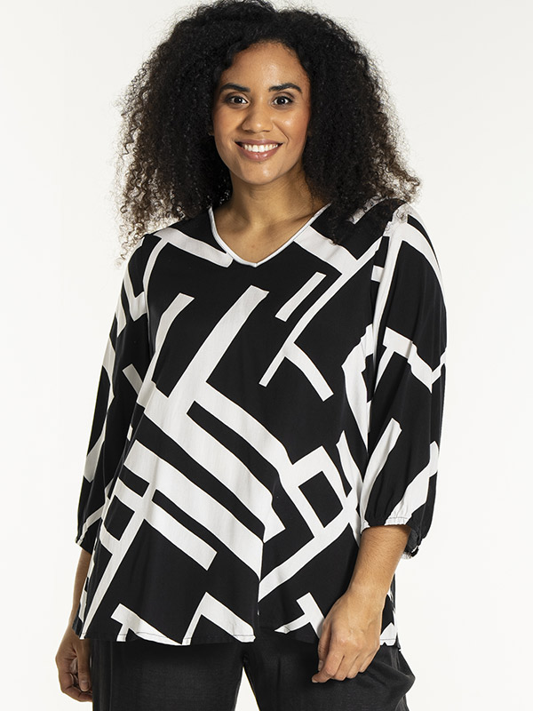 EMMY - Plus Size Blus fra Studio