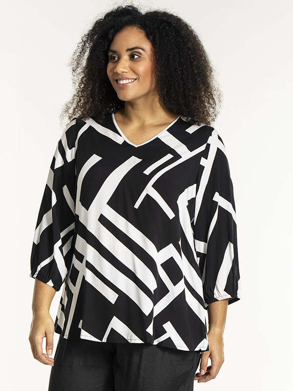 EMMY - Plus Size Blus fra Studio