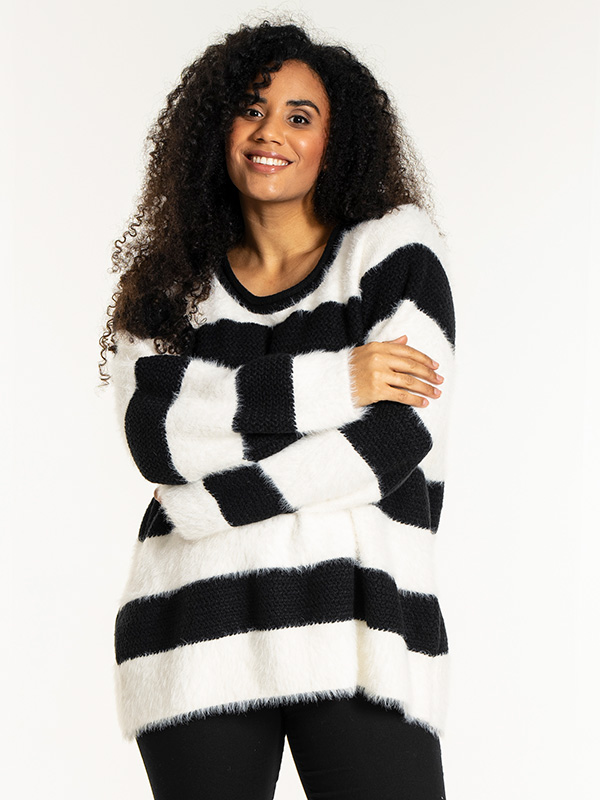 NORALISE - Plus Size Tröja fra Studio