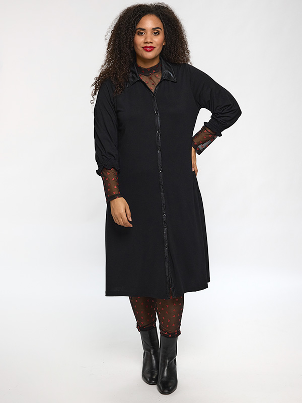 SALBERTE - Plus Size Klänning fra Studio