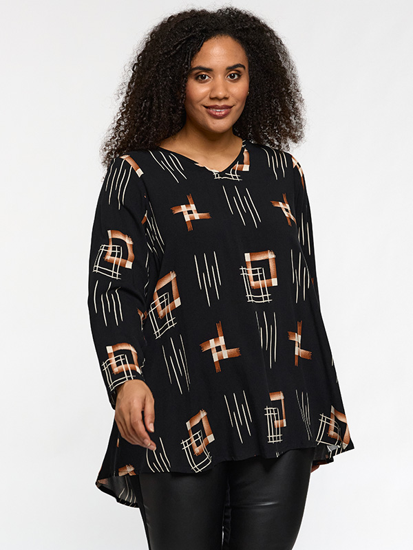SBERIT - Plus Size Blus fra Studio