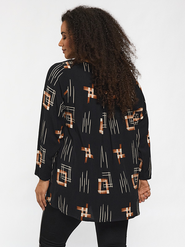 SBERIT - Plus Size Blus fra Studio