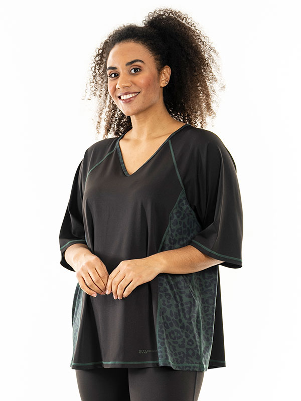 FITNESS - Plus Size Träningsblus fra Studio