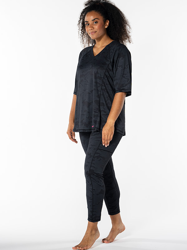 FITNESS - Plus Size Träningsblus fra Studio