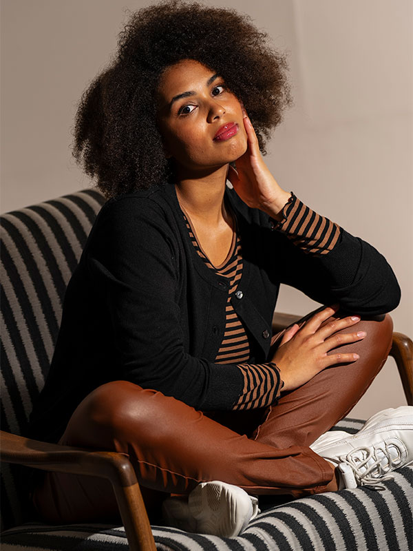 RIB TOP - Plus Size Blus fra Sandgaard