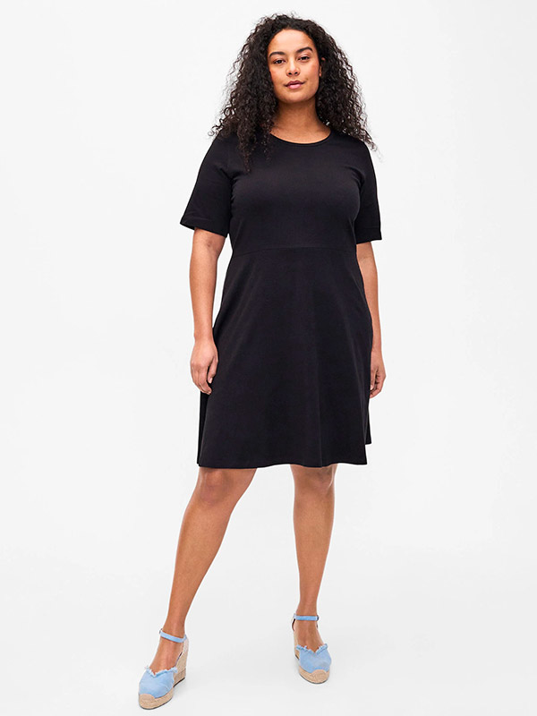 POLLY - Plus Size Klänning fra Zizzi