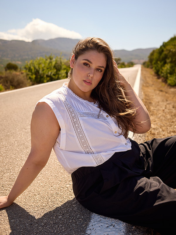 WA-MARY - Plus Size Top fra Wasabi Concept