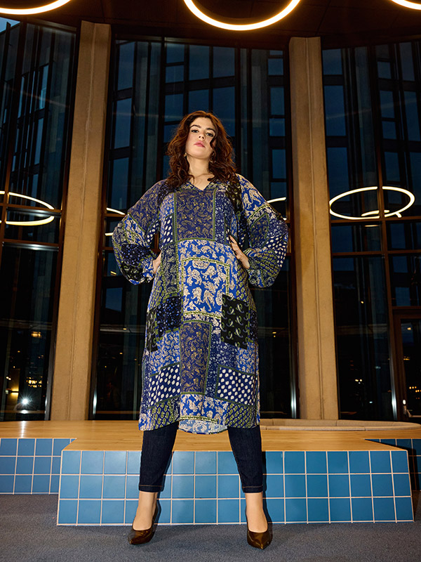 WA-NEA - Plus Size Klänning fra Wasabi Concept