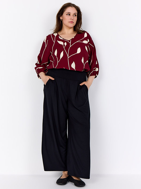 WA-NELLY - Plus Size Blus fra Wasabi Concept