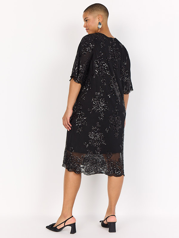 WA-SUNN - Plus Size Klänning fra Wasabi Concept
