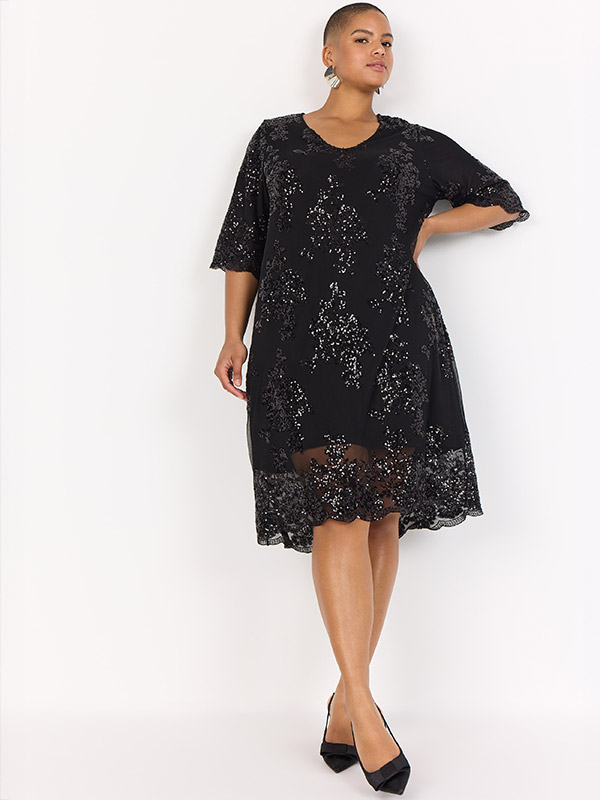 WA-SUNN - Plus Size Klänning fra Wasabi Concept