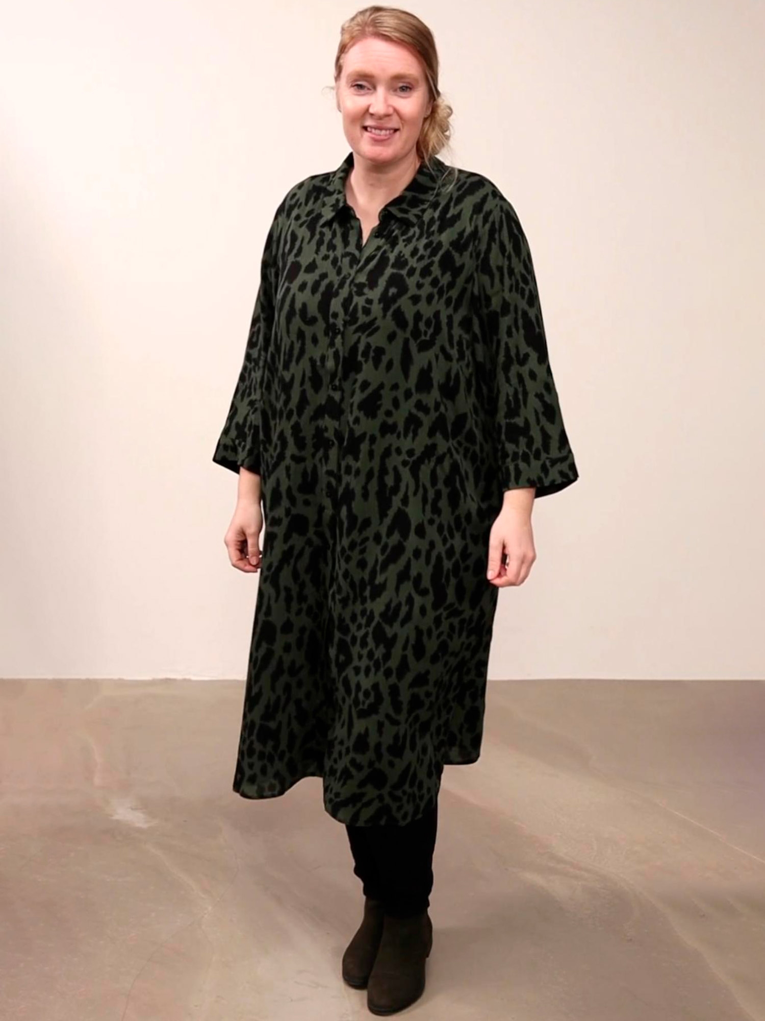 STOCKBRIDGE  - Plus Size Klänning fra Aprico