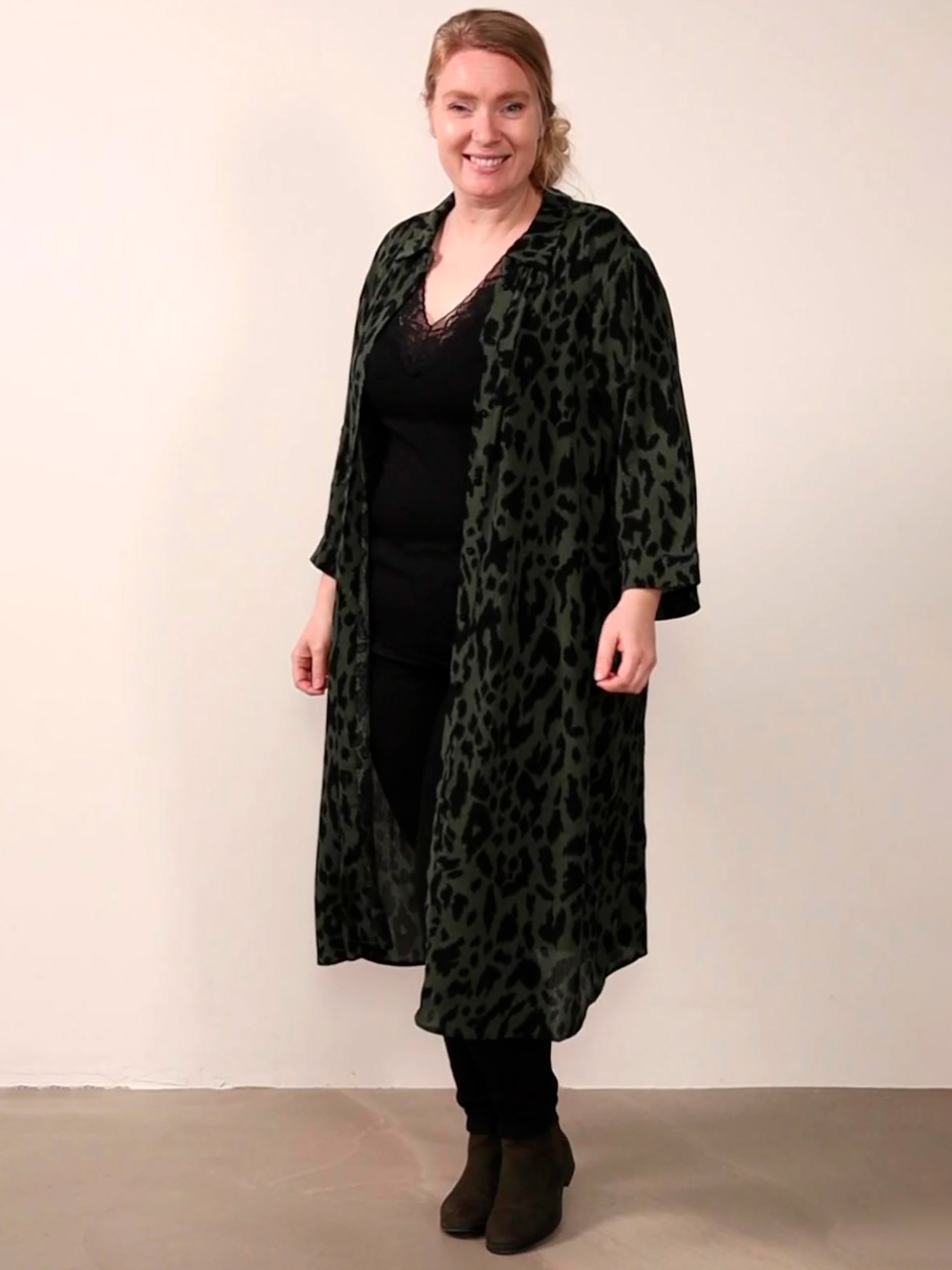 STOCKBRIDGE  - Plus Size Klänning fra Aprico