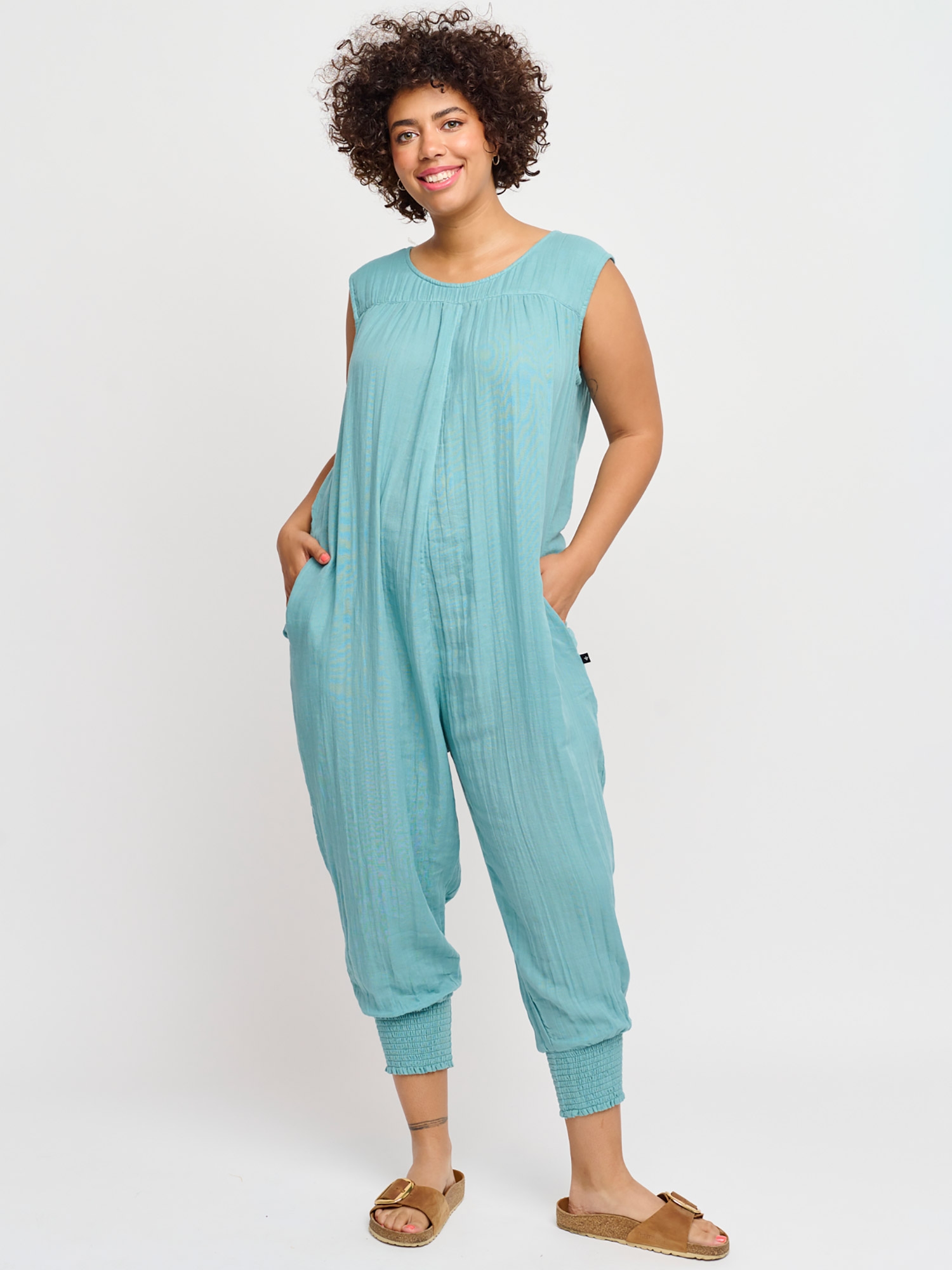  fin blågrön jumpsuit fra Adia