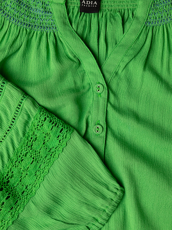 Blus fra Adia