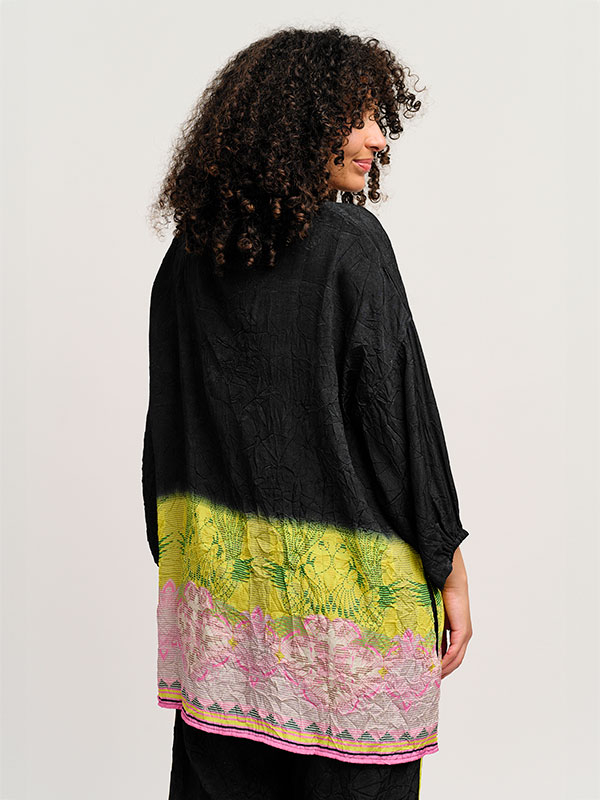 Blus fra Adia