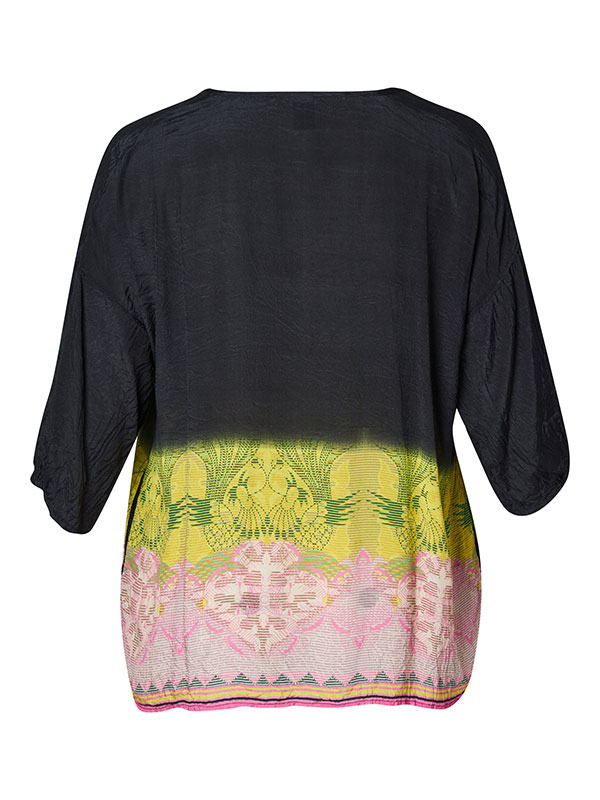 Blus fra Adia